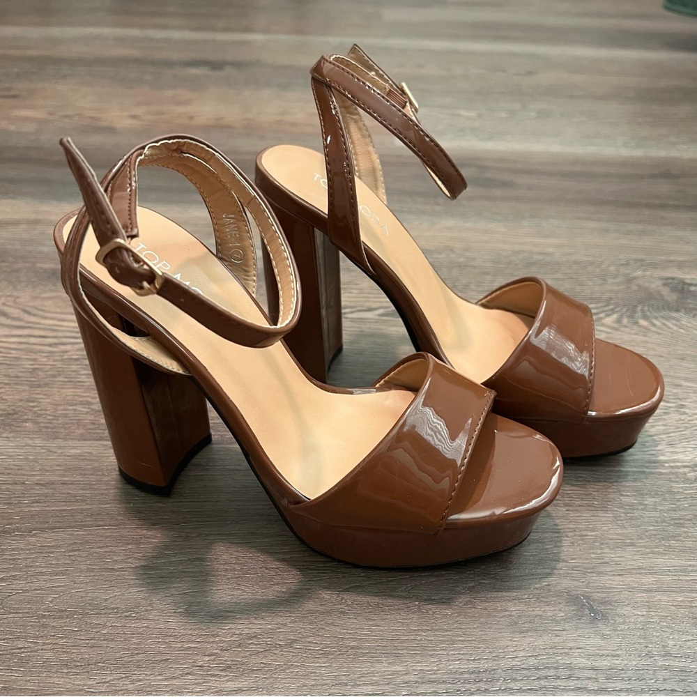 Windsor Elegant Brown Platform Heels - Picture 3 of 9